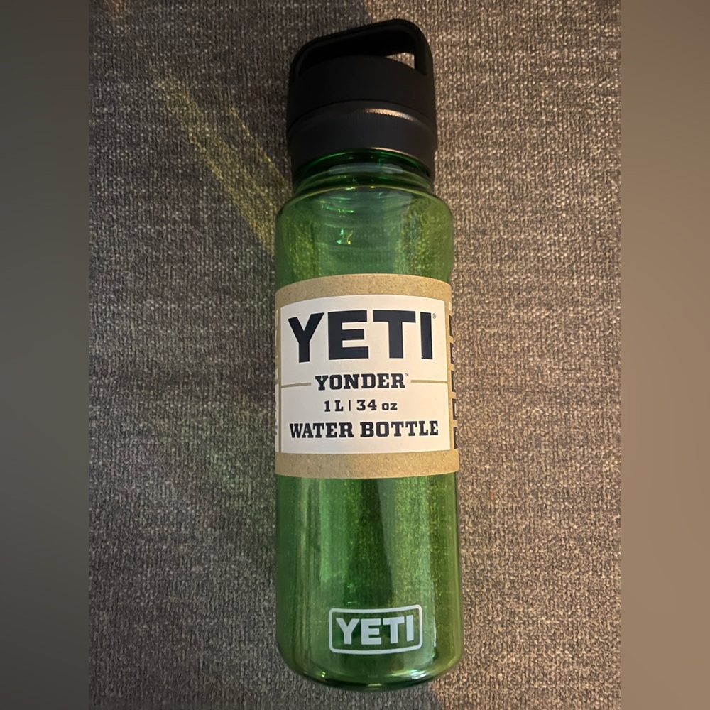 NEW Yeti Yonder 1L Translucent Water Bottle Canopy Green
